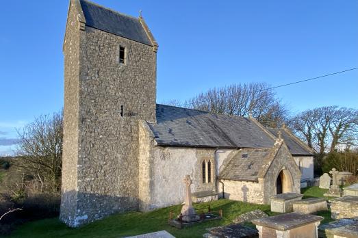 GlamorganMARCROSSHolyTrinity(AlanHughesCC-BY-SA2.0)1