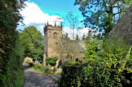 DerbyshireTAXALStJames(ChrisMorganCC-BY-SA2.0)1