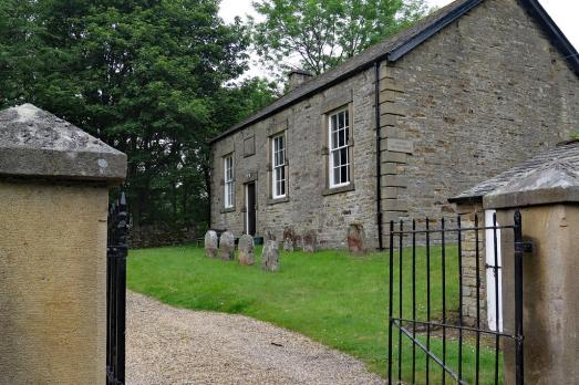 NorthumberlandALLENDALETOWNMeetingHouse(AndrewCurtisCC-BY-SA2.0)1
