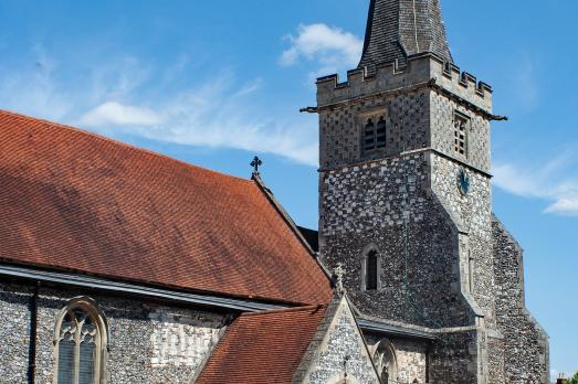 BuckinghamshireBURNHAMStPeter(JimOsleyCC-BY-SA2.0)1