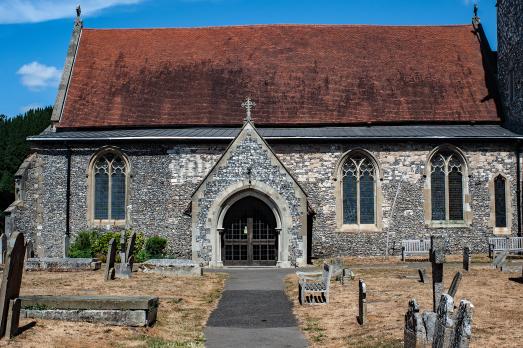 BuckinghamshireBURNHAMStPeter(JimOsleyCC-BY-SA2.0)3