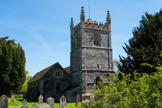 DorsetSTURMINSTERMARSHALLStMary(BellminsterboyCC-BY-SA3.0)1