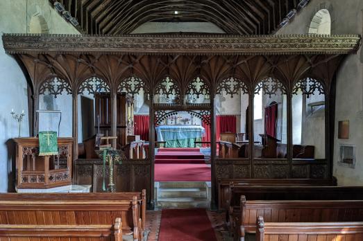 ShropshireNEENSAVAGEStMary(FabianMustoCC-BY-SA2.0)5