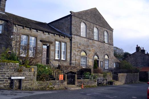 YorkshireGRASSINGTONMethodistChurch(JohnSparshattCC-BY-SA2.0)1