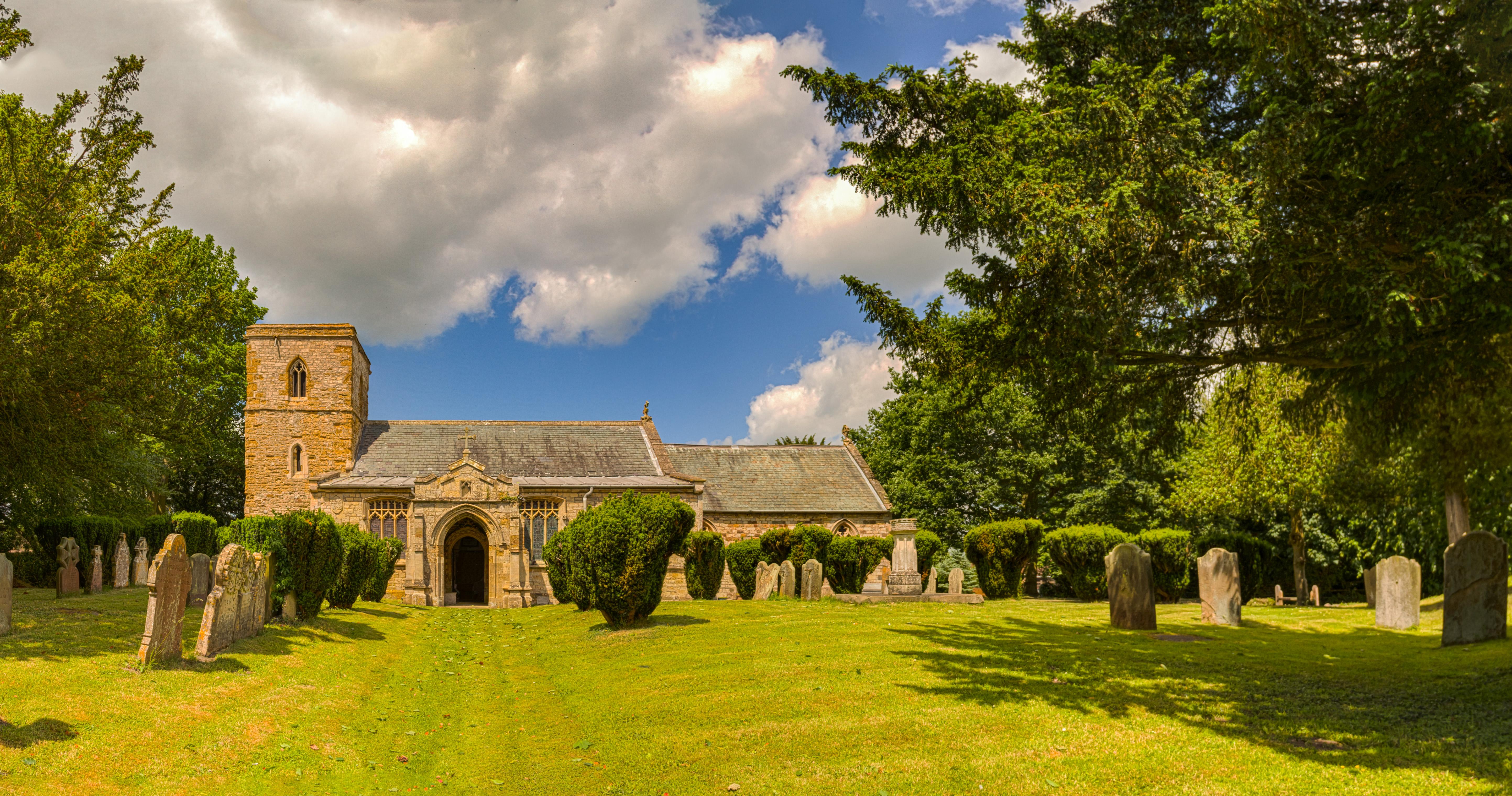 LincolnshireHOLTONCUMBECKERINGAllSaints(explorechurches.org)1