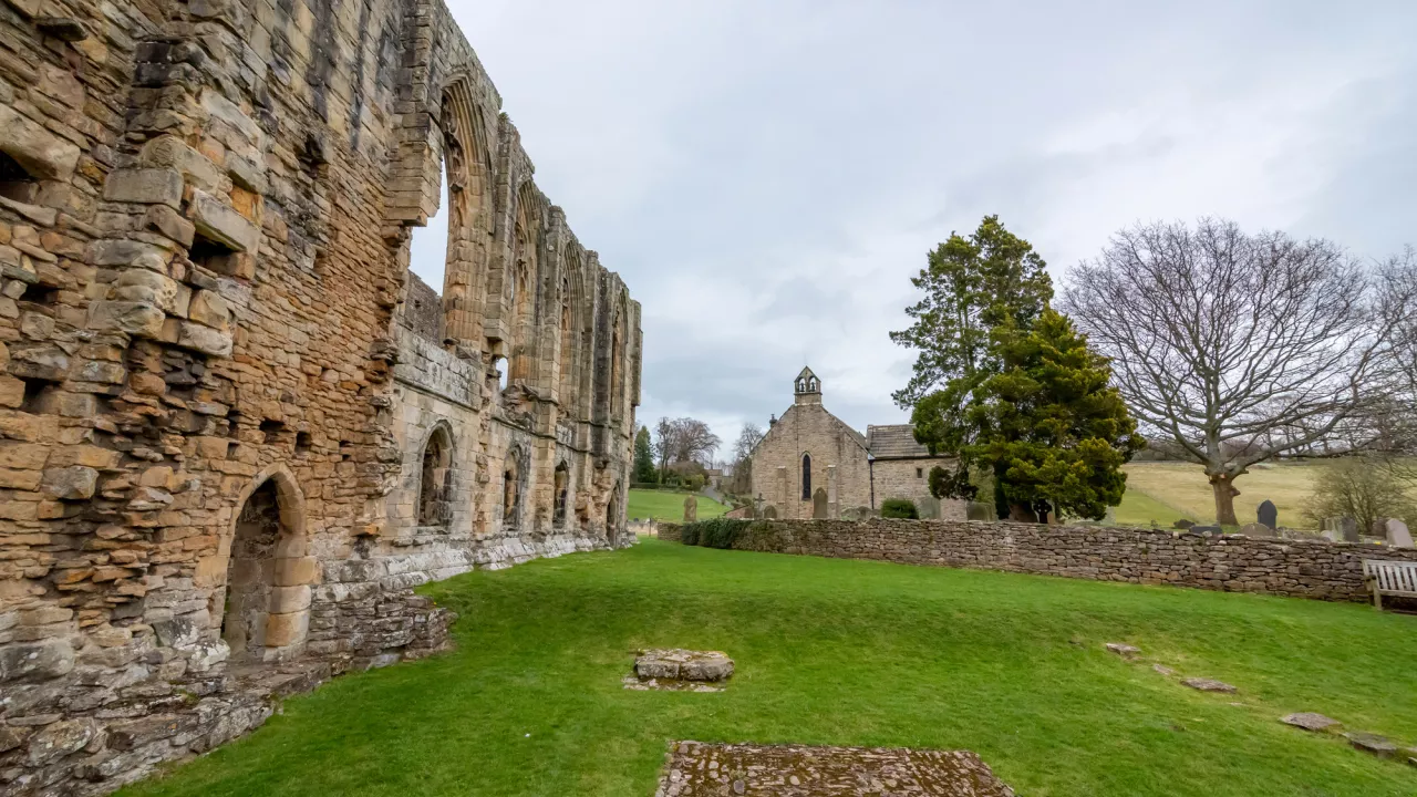YorkshireEASBYEasbyAbbey(explorechurches.org)2