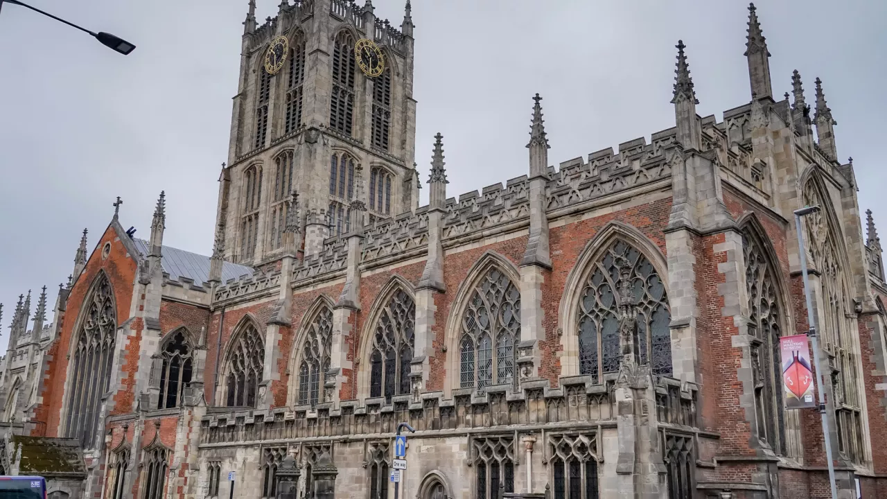 YorkshireHULLHullMinster(explorechurches.org)1