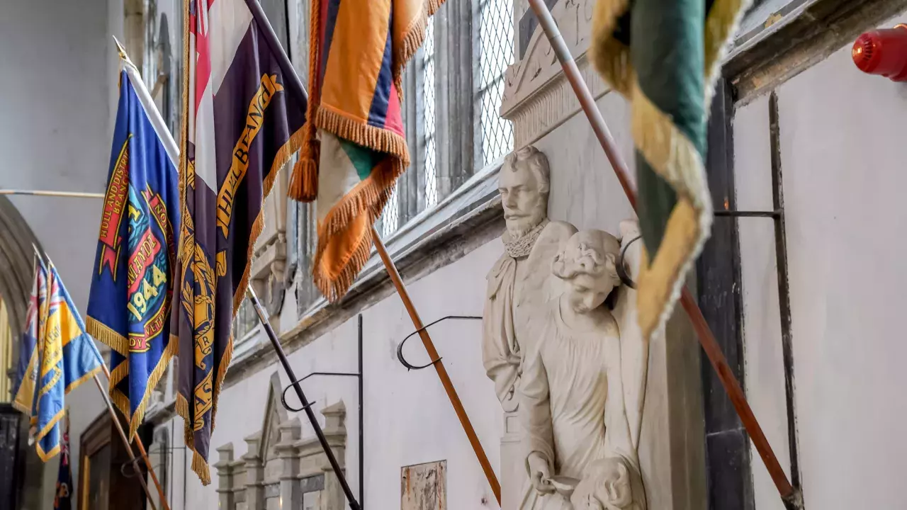 YorkshireHULLHullMinster(explorechurches.org)14