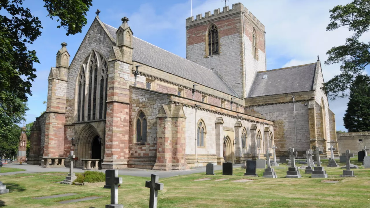 DenbighshireSTASAPHStAsaphCathedral(philiphallingCC-BY-SA2.0)1