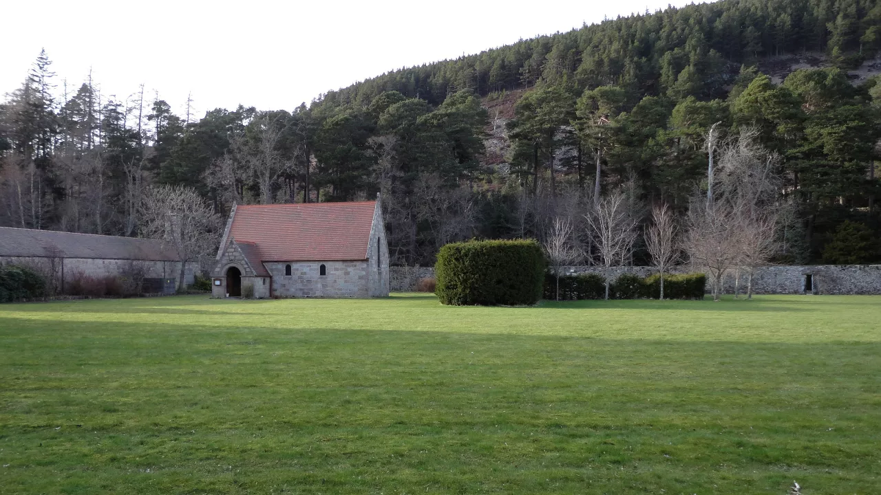 GrampianBRAEMARStNinian(gentrygravesCC-BY-SA4.0)1