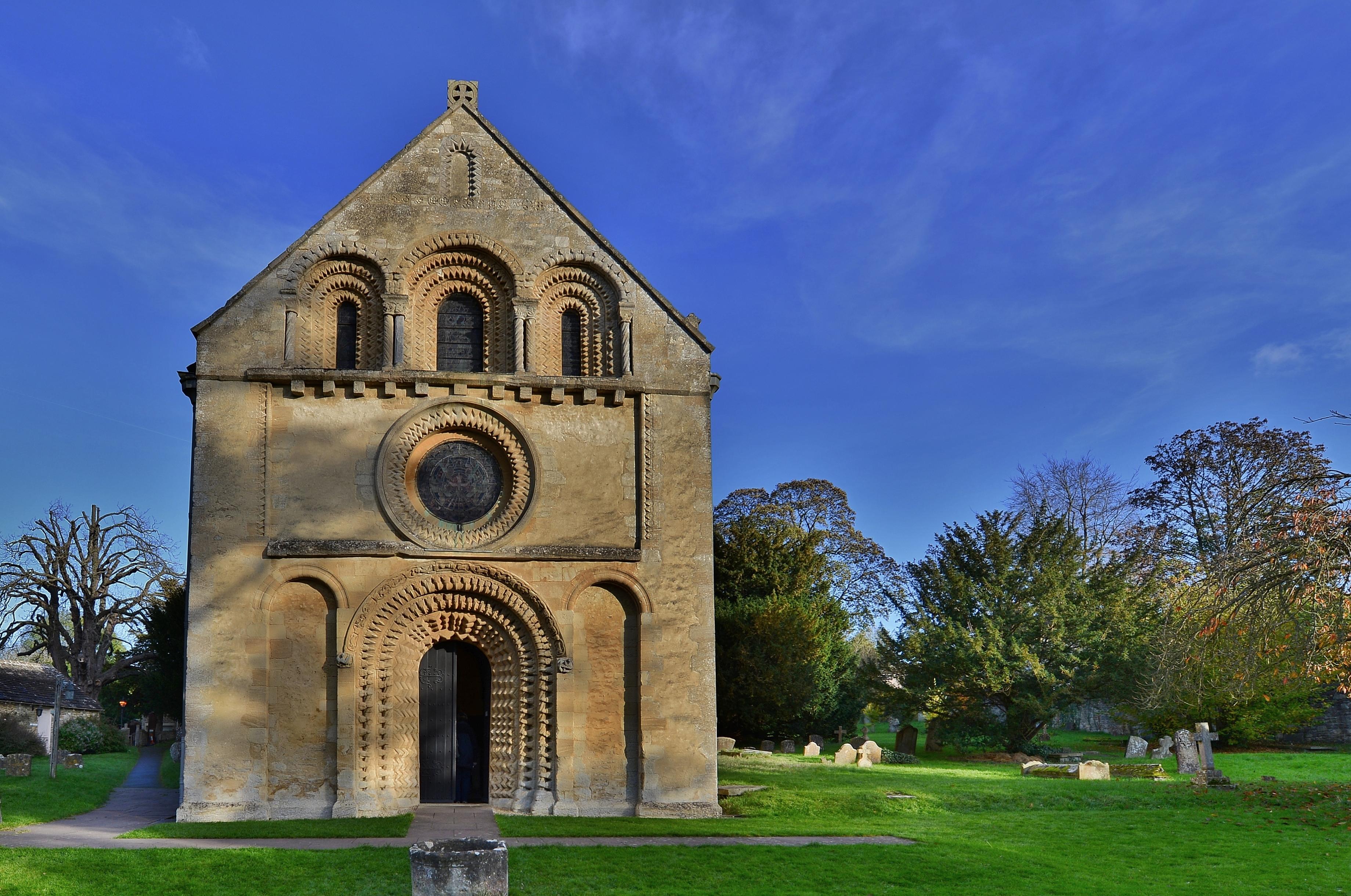 OxfordshireIFFLEYStMaryVirgin(michaelgarlickCC-BY-SA2.0)1