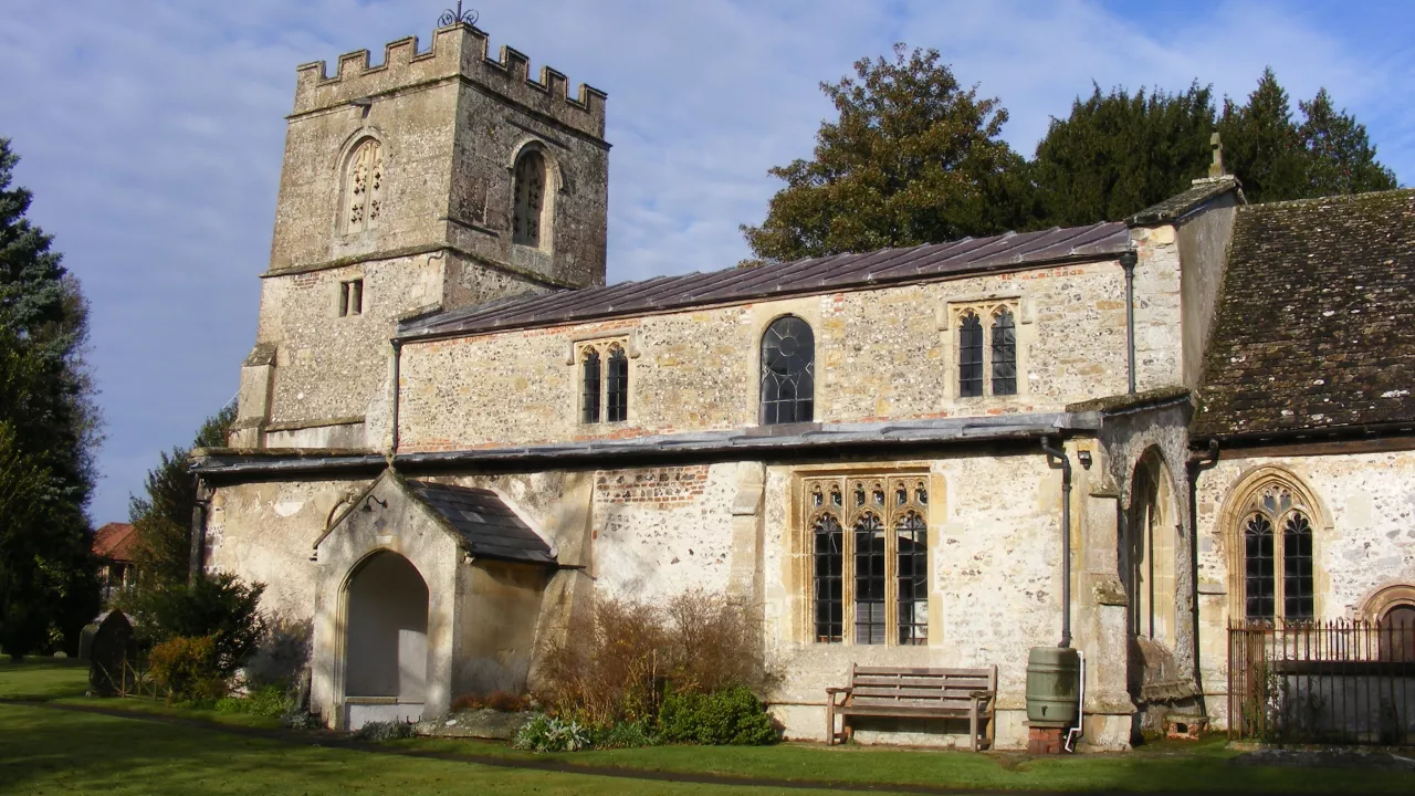 WiltshireMILDENHALLStJohnBaptist(robstallardCC-BY-SA3.0)1