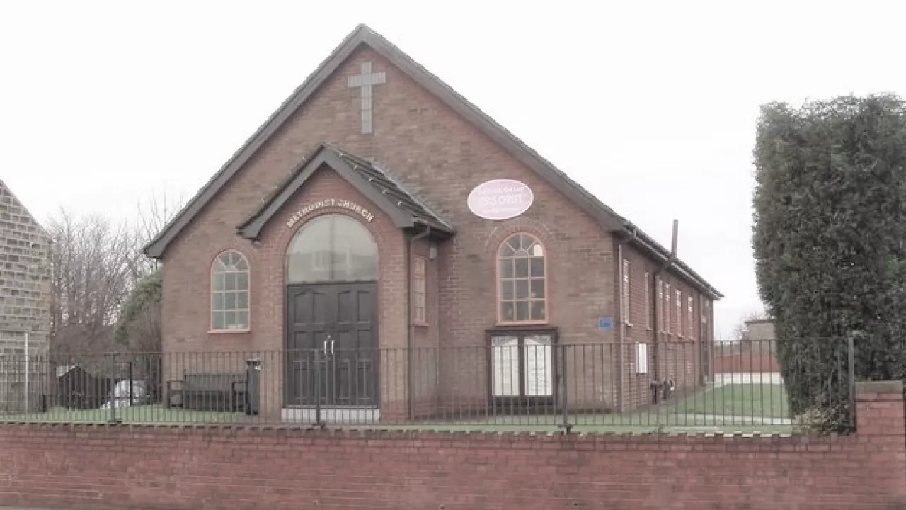 YorkshireGREATHOUGHTONGreatHoughtonMethodistChurch(robertneilsonCC-BY-SA2.0)1