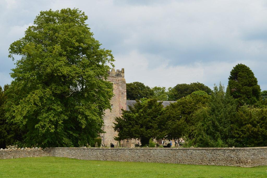 YorkshireBOLTONONSWALEStMary(tonysimmsCC-BY-SA2.0)1