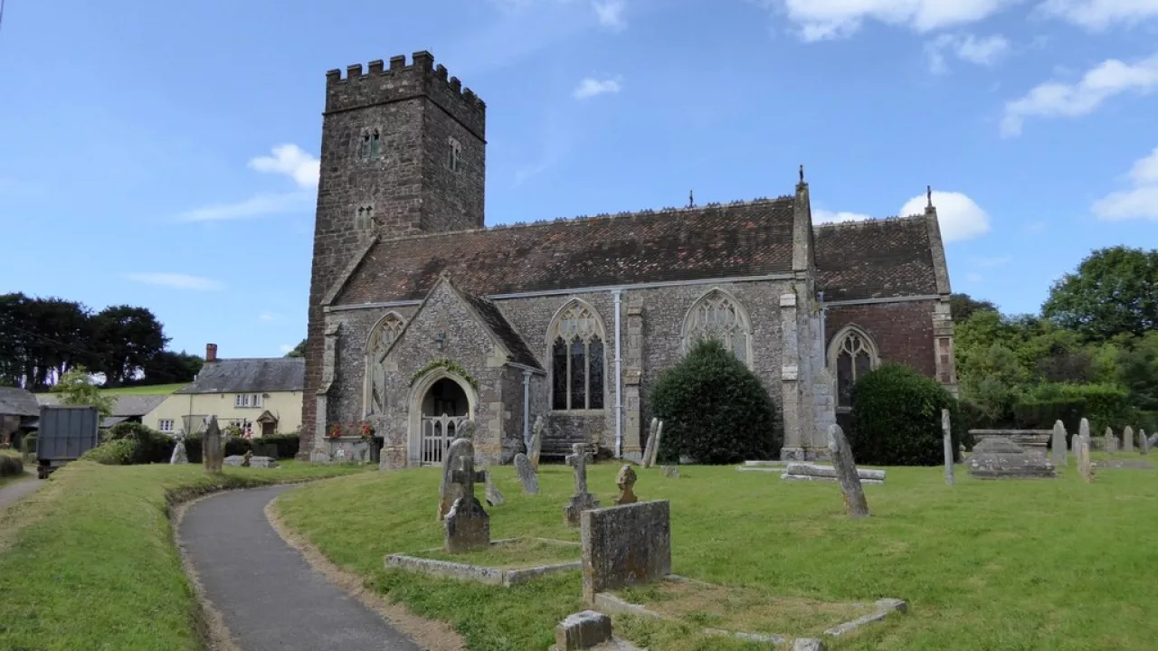 DevonUPLOWMANStPeter(davidsmithCC-BY-SA2.0)1