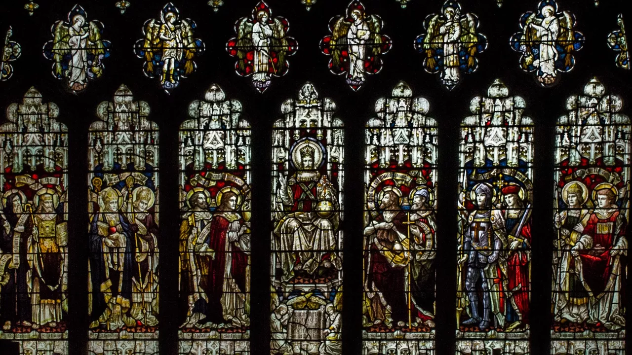 GloucestershireNEWENTStMaryVirgin(julianpguffoggCC-BY-SA2.0)1