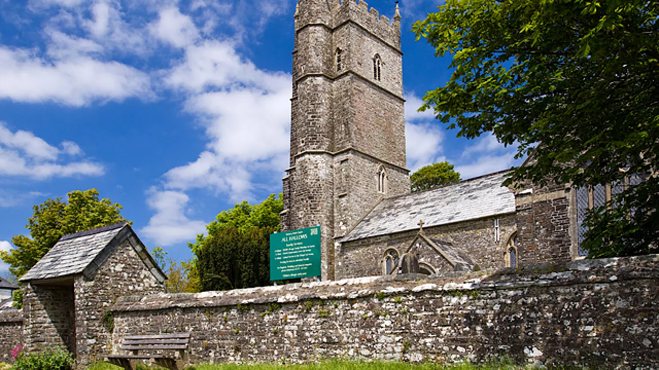 DevonWOOLFARDISWORTHYAllSaints(mikesearleCC-BY-SA2.0)1