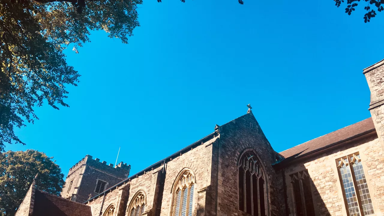 GwentNEWPORTNewportCathedral(soswansofarCC-BY-SA4.0)1