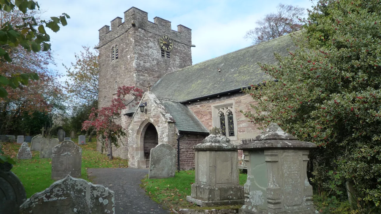 HerefordshireBACTONStFaith(fabianmustoCC-BY-SA2.0)1