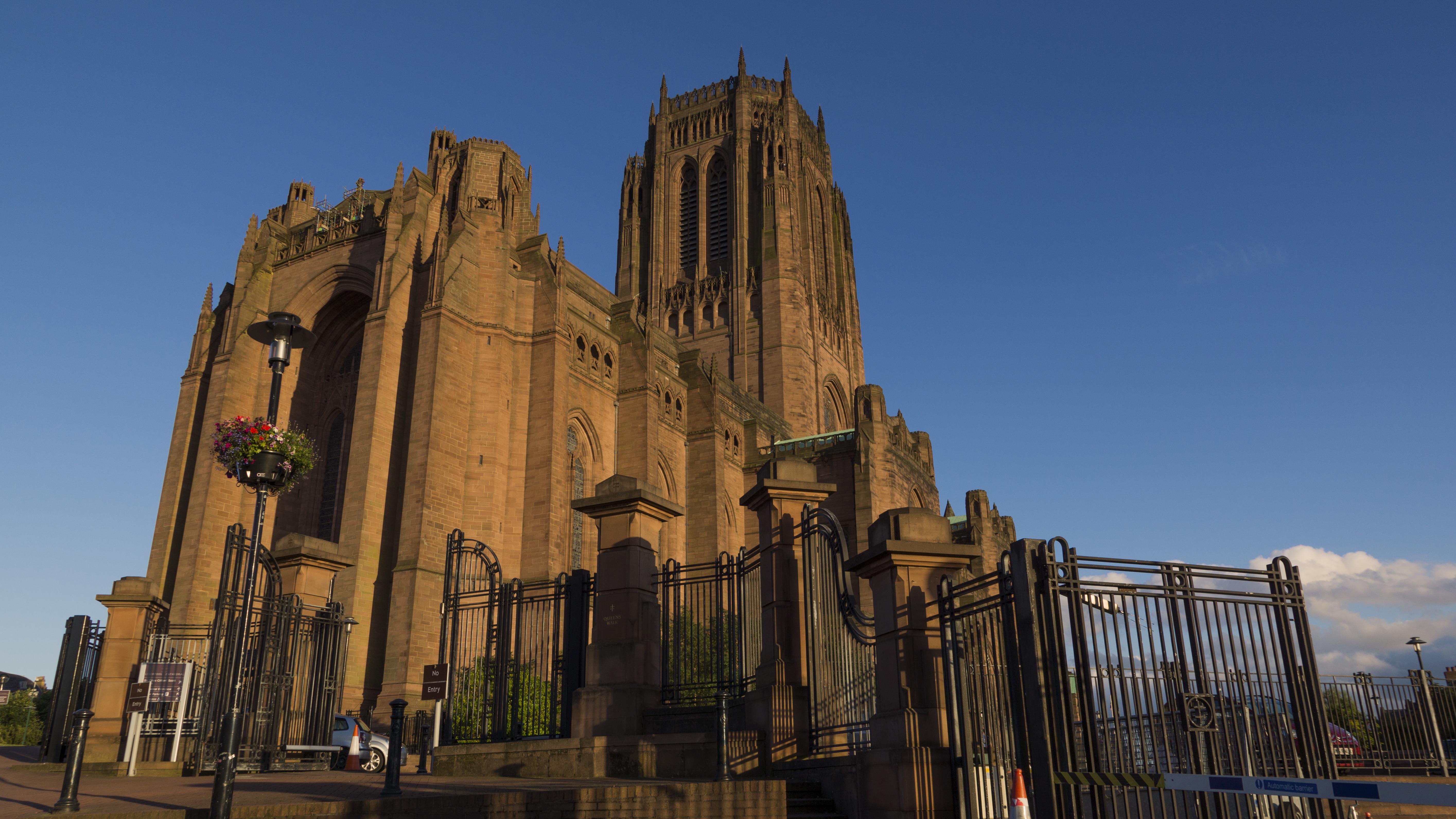 MerseysideLIVERPOOLLiverpoolCathedral(miguelmendezCC-BY-2.0)1