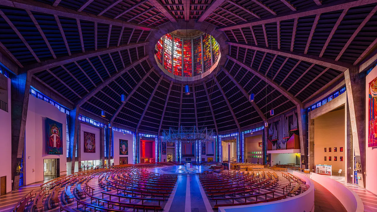 MerseysideLIVERPOOLLiverpoolMetropolitanCathedral(diliffCC-BY-SA3.0)1