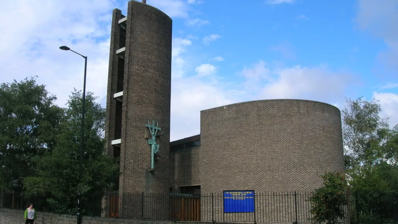 YorkshireSHEFFIELDStCatherineSiena(jthomasCC-BY-SA2.0)1