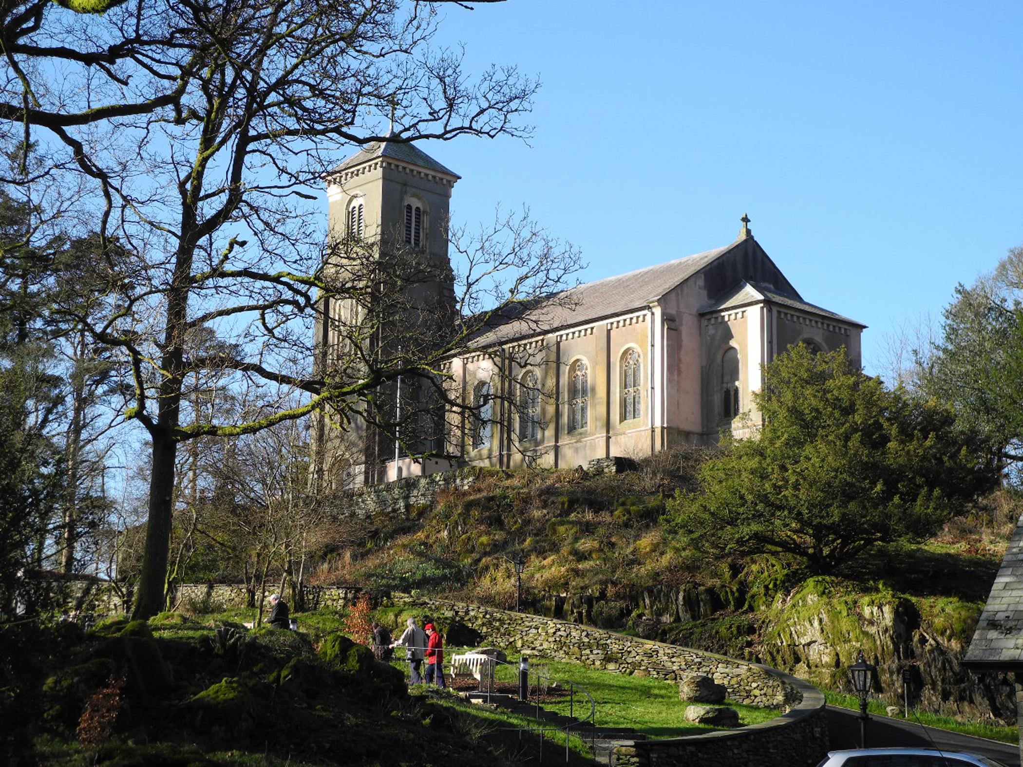 CumbriaBRATHAYHolyTrinity(jaynepottsPERMISSIONBYEMAIL)1