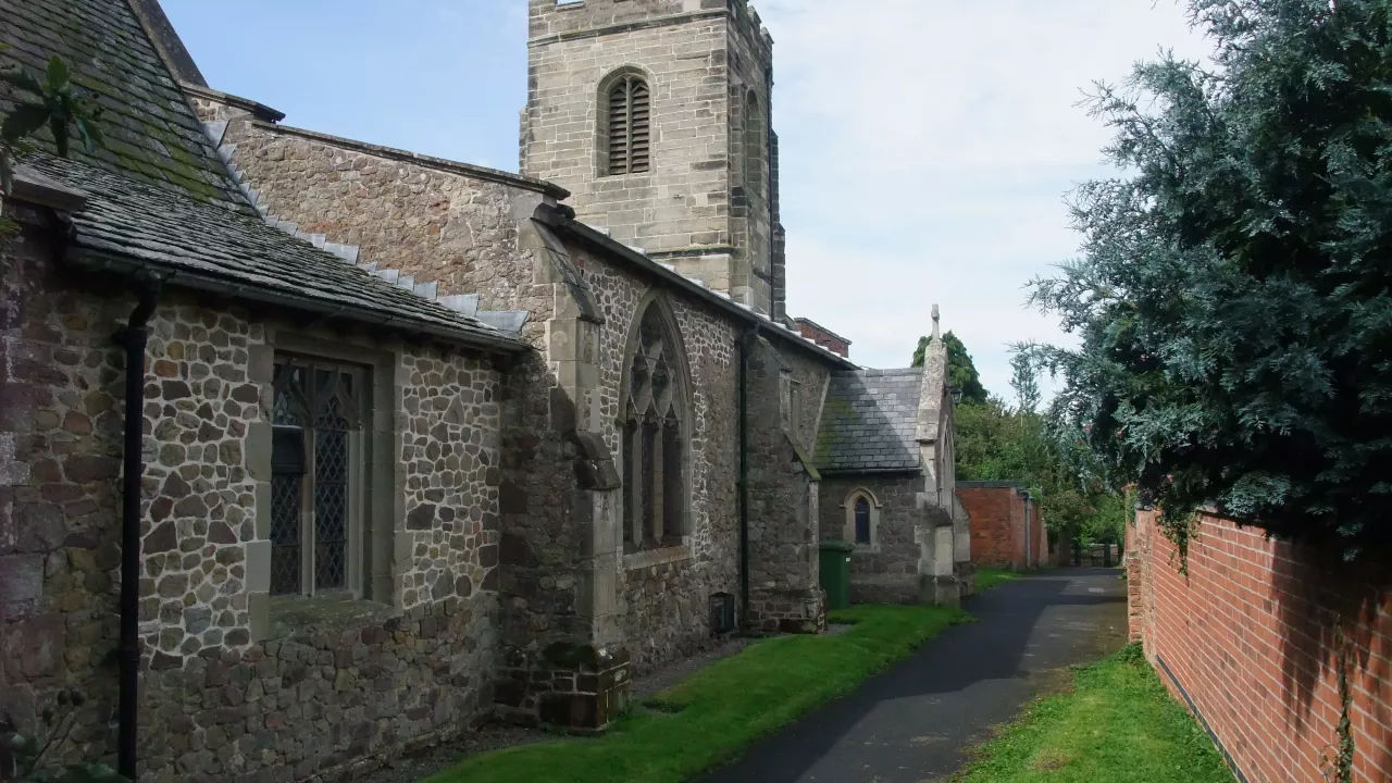 LeicestershireWILLOUGHBYWATERLEYSStMary(timheatonCC-BY-SA2.0)1