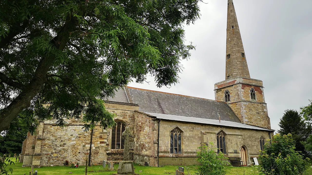 LincolnshireSOUTHSOMERCOATESStPeter(joshholmesPERMISSIONBYEMAIL)1