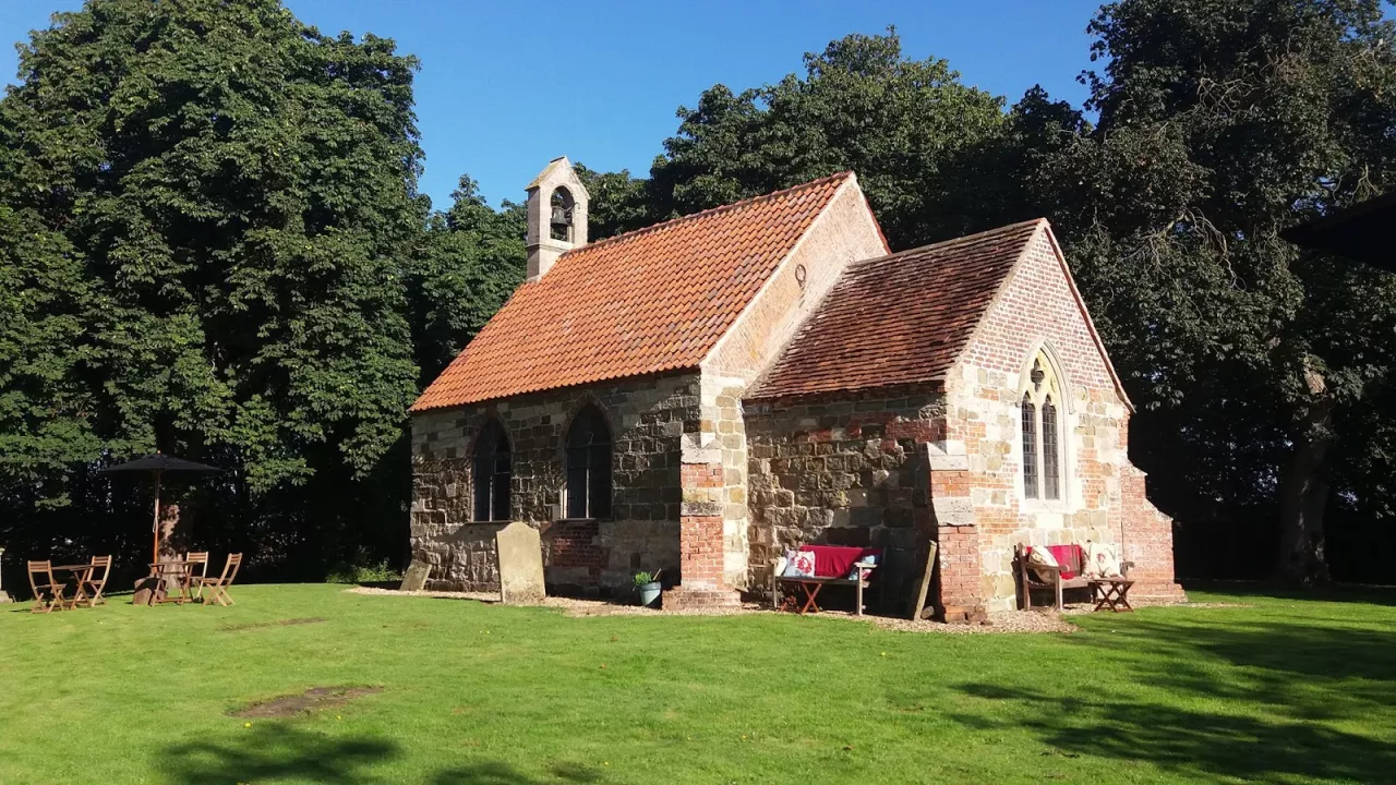 LincolnshireWADDINGWORTHStMargaretAntioch(pushcreativityPERMISSIONBYEMAIL)1