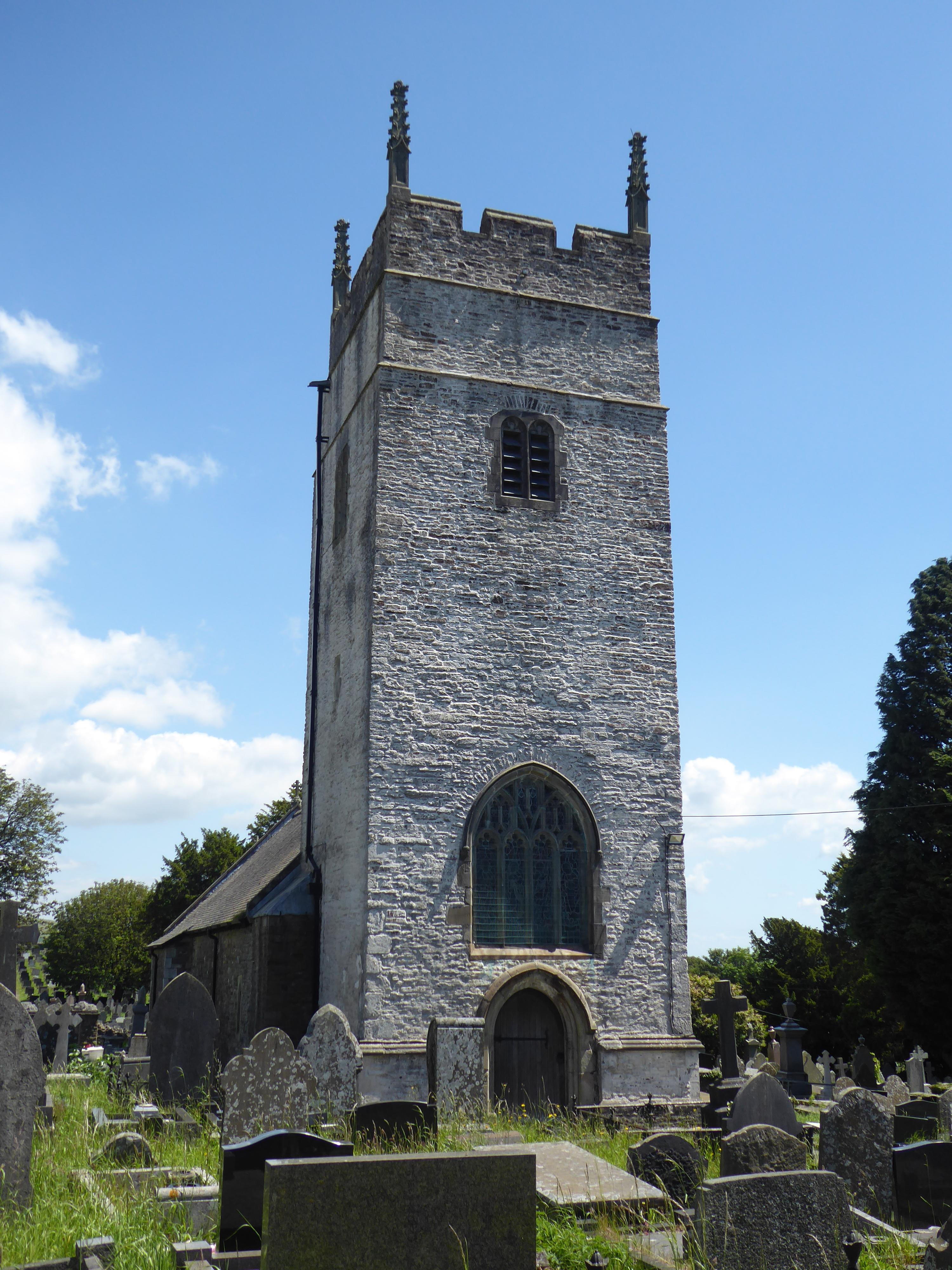 GlamorganLLANGYNWYDStCynwyd(davekellyCC-BY-SA2.0)1