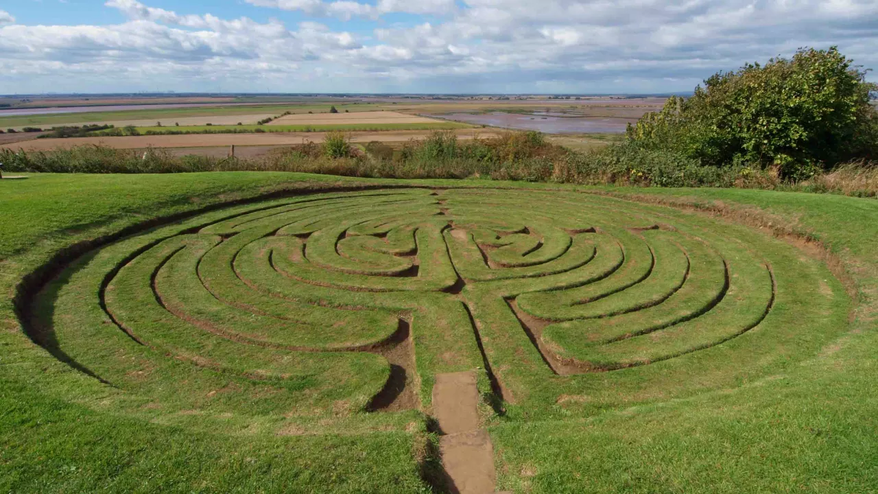 LincolnshireALKBOROUGHStJohnBaptist(stevefarehamCC-BY-SA2.0)1