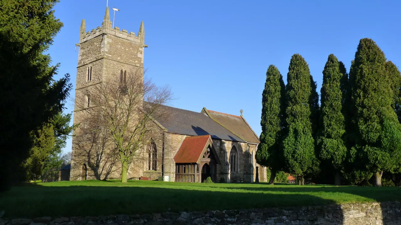 LincolnshireALKBOROUGHStJohnBaptist(timheatonCC-BY-SA2.0)1