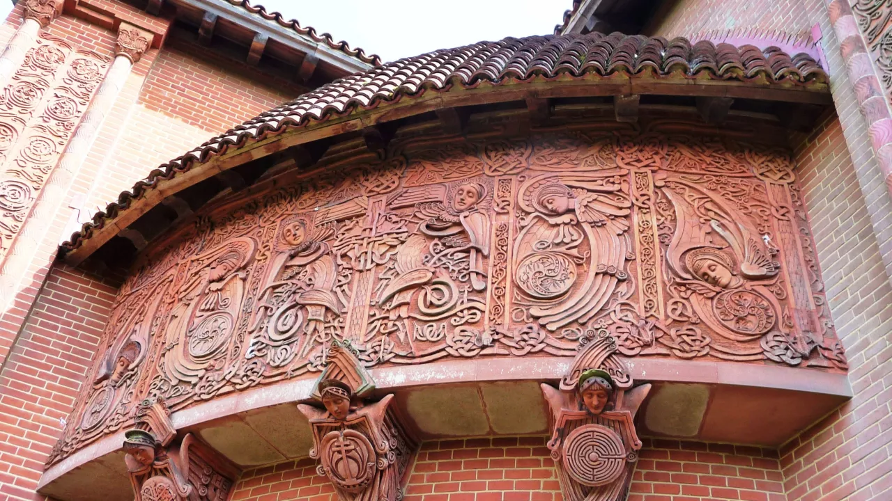 SurreyCOMPTONWattsChapel(johnlordCC-BY-2.0)1