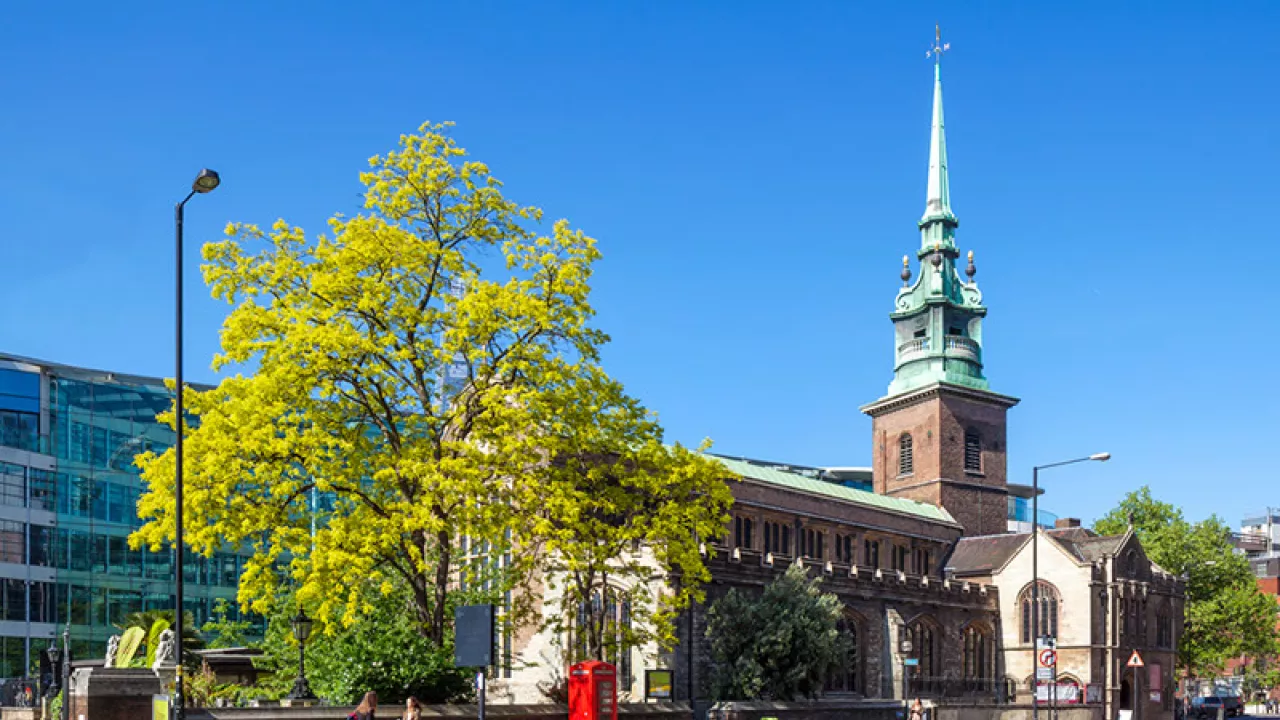 GreaterLondonCITYOFLONDONAllHallowsTower(simonkennedyPERMISSIONBYEMAIL)1