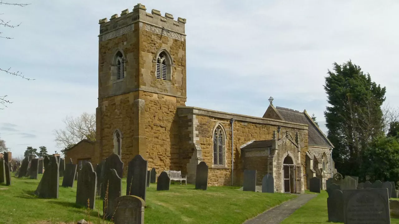 NottinghamshireBROUGHTONSULNEYStLuke(alanmurrayrustCC-BY-SA2.0)1