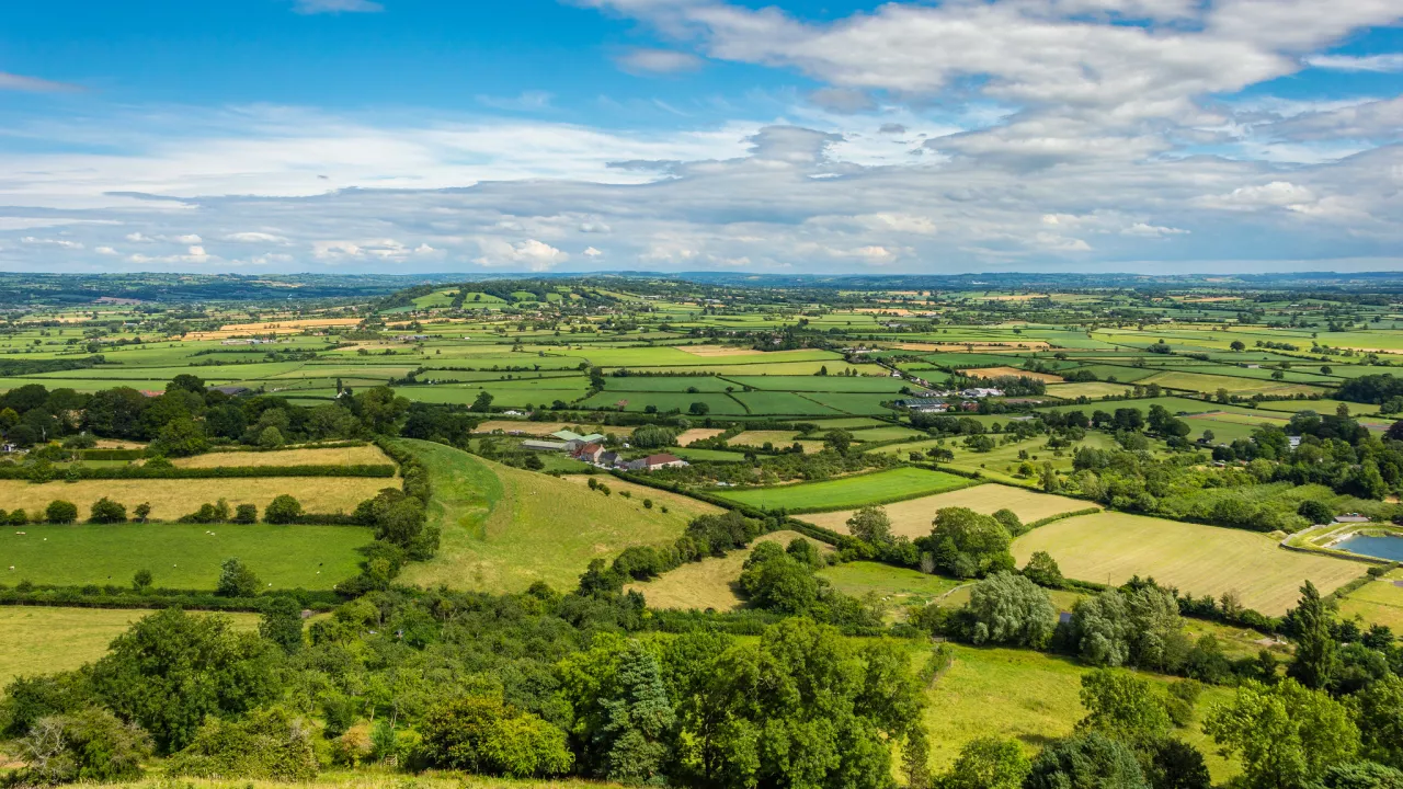 SomersetGLASTONBURYStMichaelTower(jackpeaseCC-BY-2.0)1