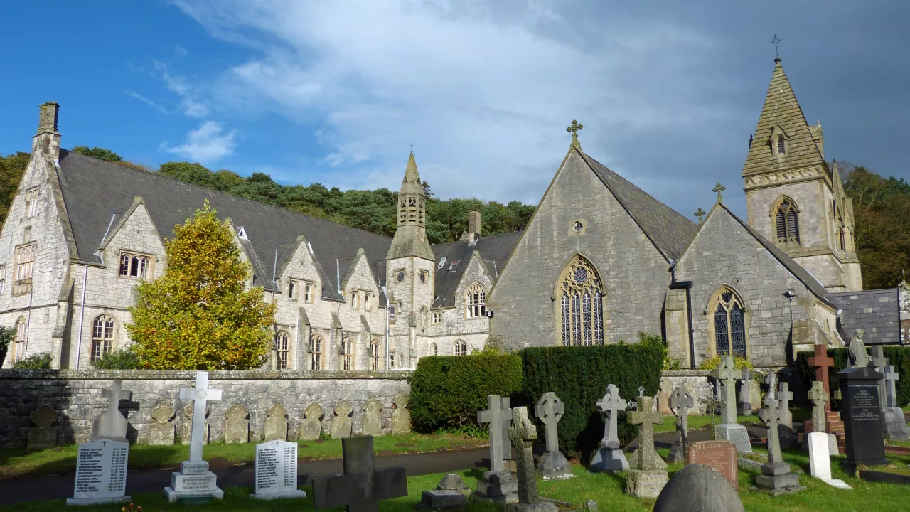 FlintshirePANTASAPHStDavid(andrewCC-BY2.0)1