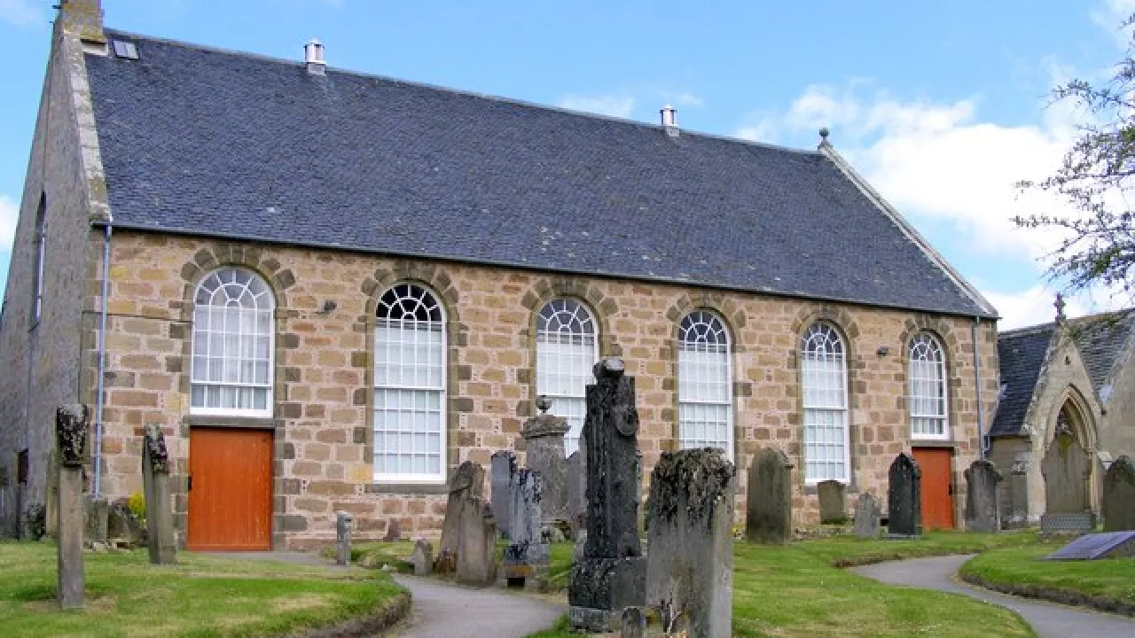 GrampianDYKEDykeParishChurch(annharrisonCC-BY-SA2.0)1