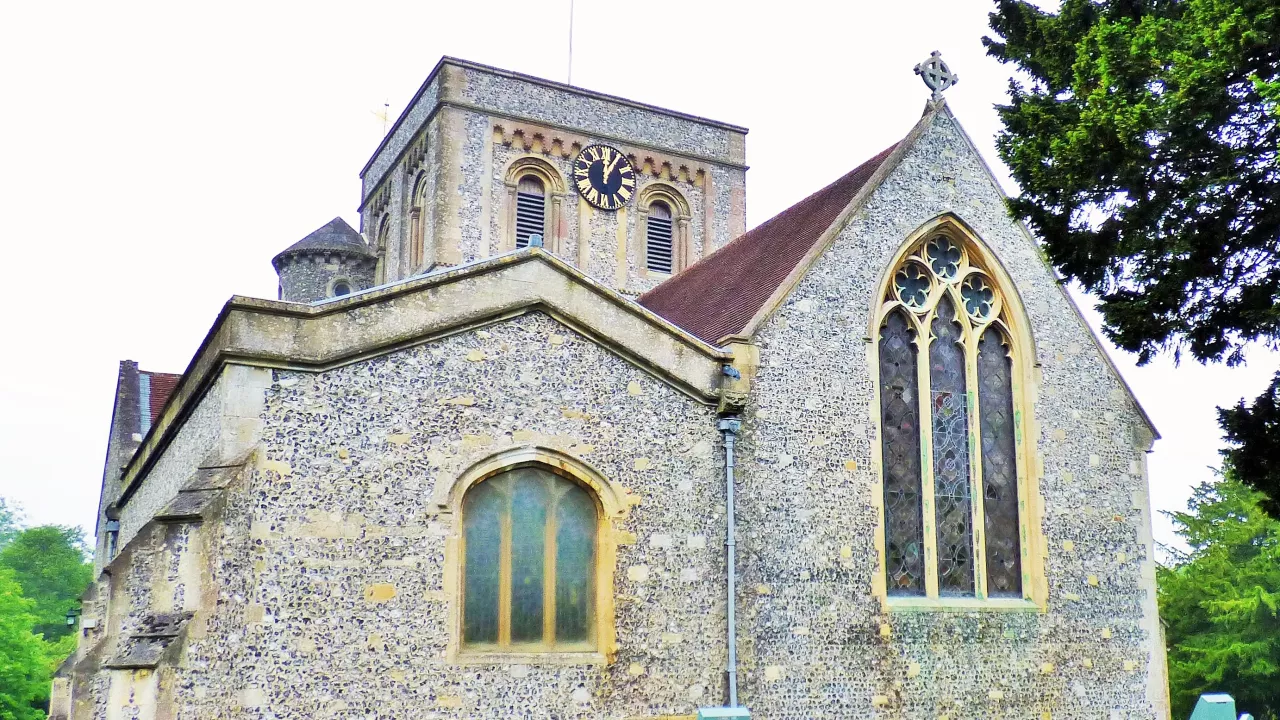 BerkshireKINGSCLEREStMary(grassrootsgroundswellCC-BY2.0)1