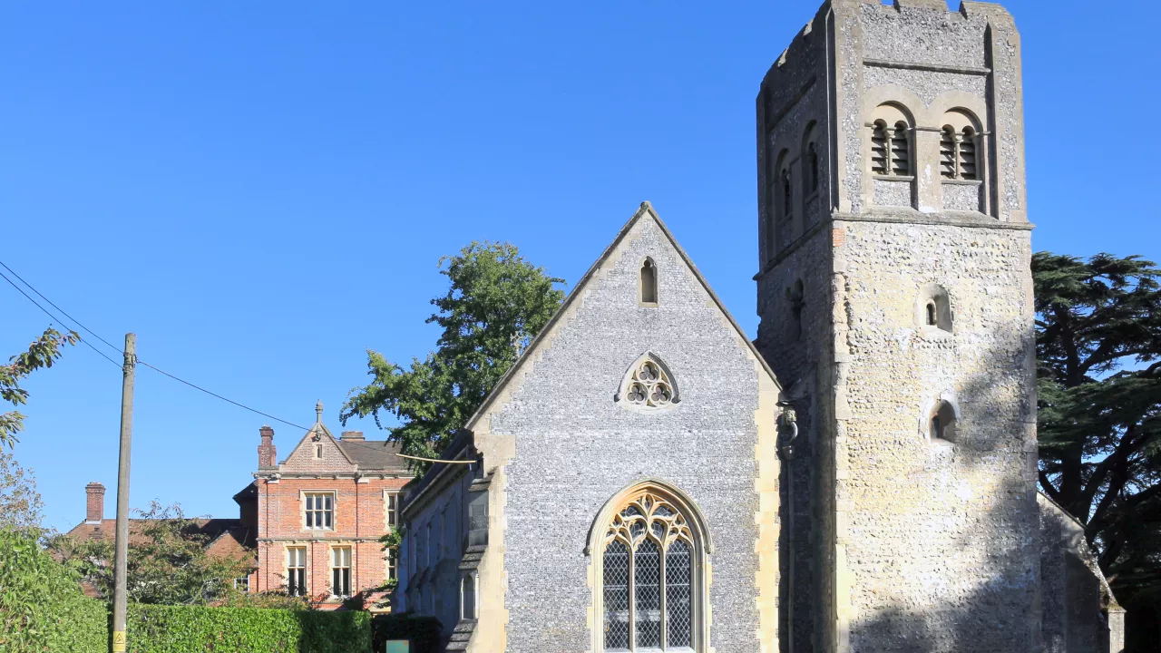 BerkshireWICKHAMStSwithin(desblenkinsoppCC-BY-SA2.0)1