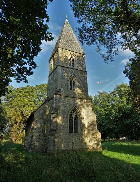 EssexCHICKNEYStMary(neiltheasbyCC-BY-SA2.0)1