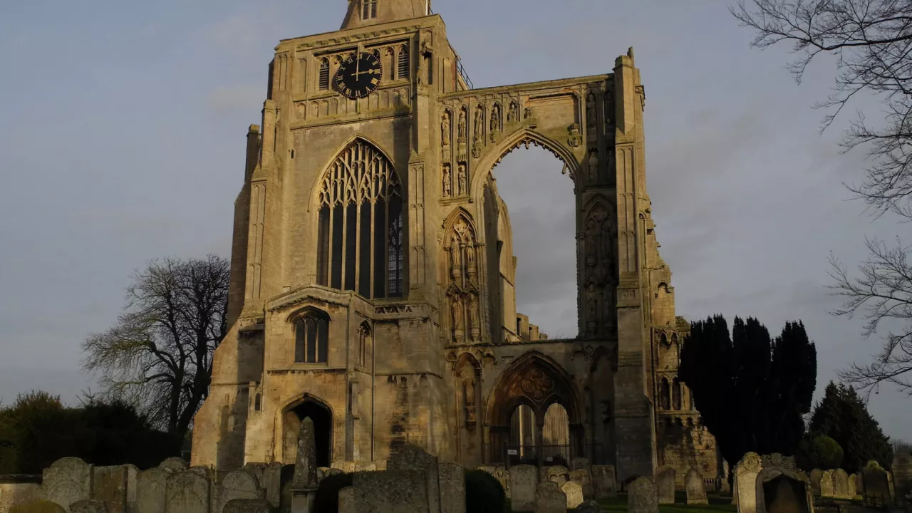 LincolnshireCROWLANDCrowlandAbbey(pamelakellyCC-BY-2.0)1