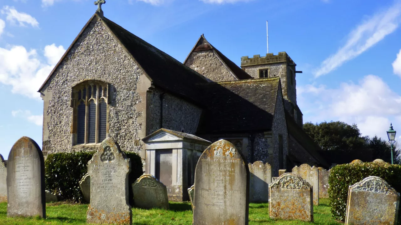 SussexLYMINSTERStMaryMagdalene(grassrootsgroundswellCC-BY-2.0)1