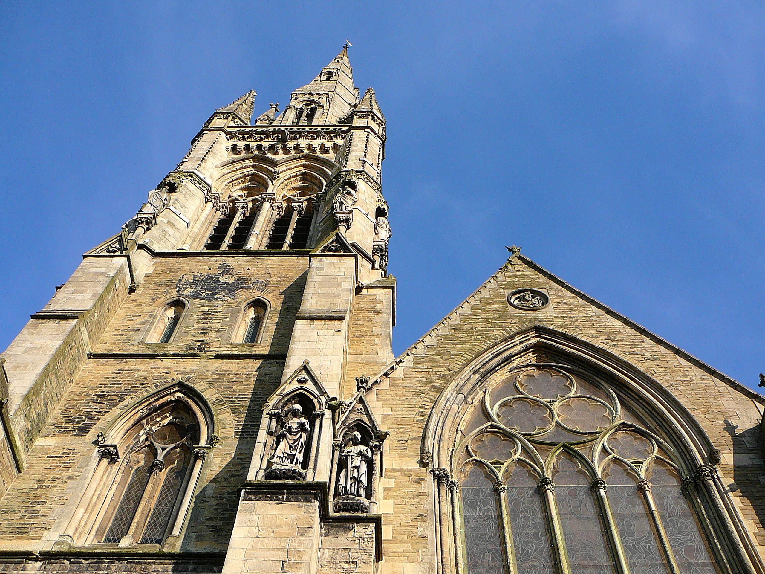 YorkshireHALIFAXAllSouls(timgreenCC-BY-2.0)1