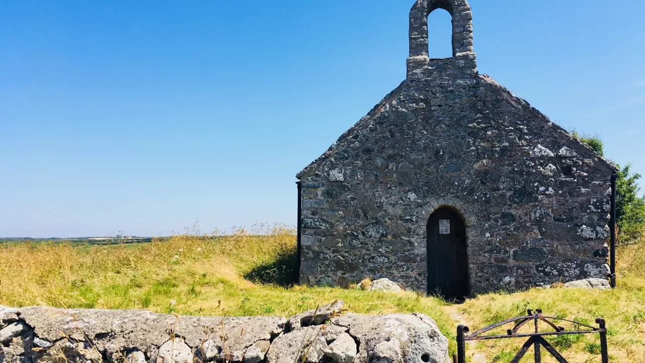 AngleseyTALYLLYNStMary(sarahcrosslandSTAFF)1