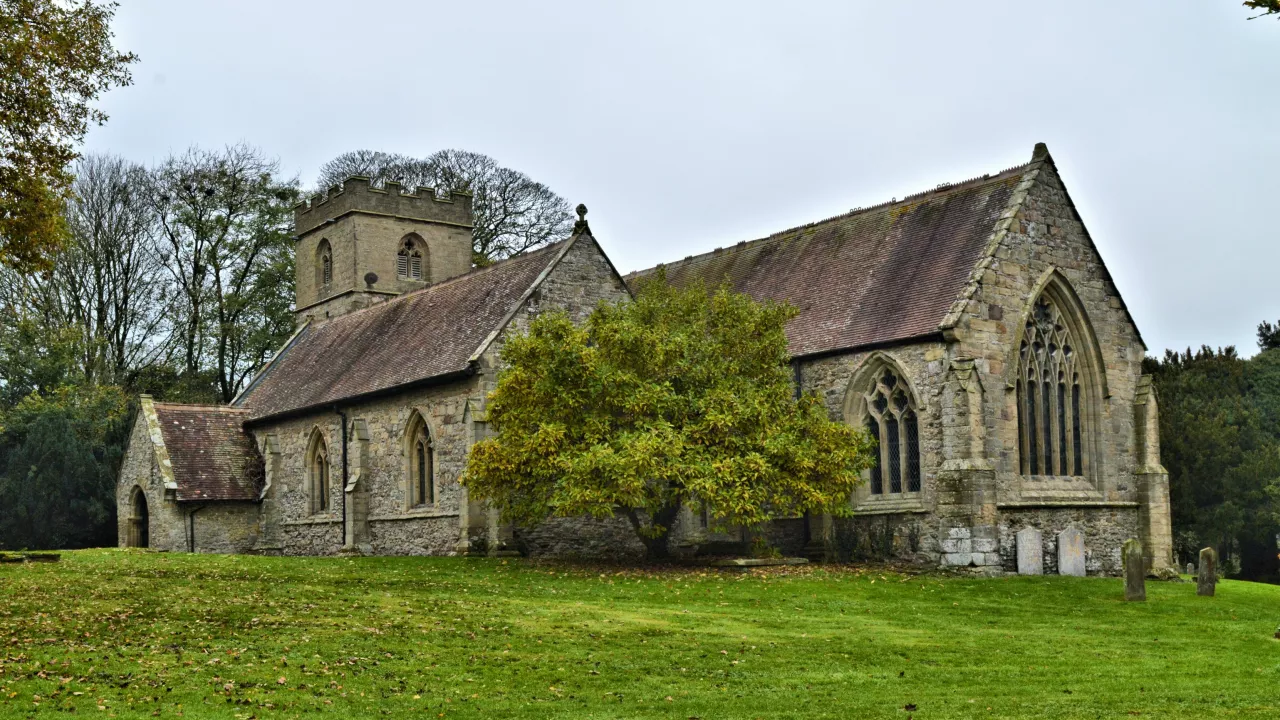 ShropshireSTOTTESDONStMary(philippankhurstCC-BY-SA2.0)1