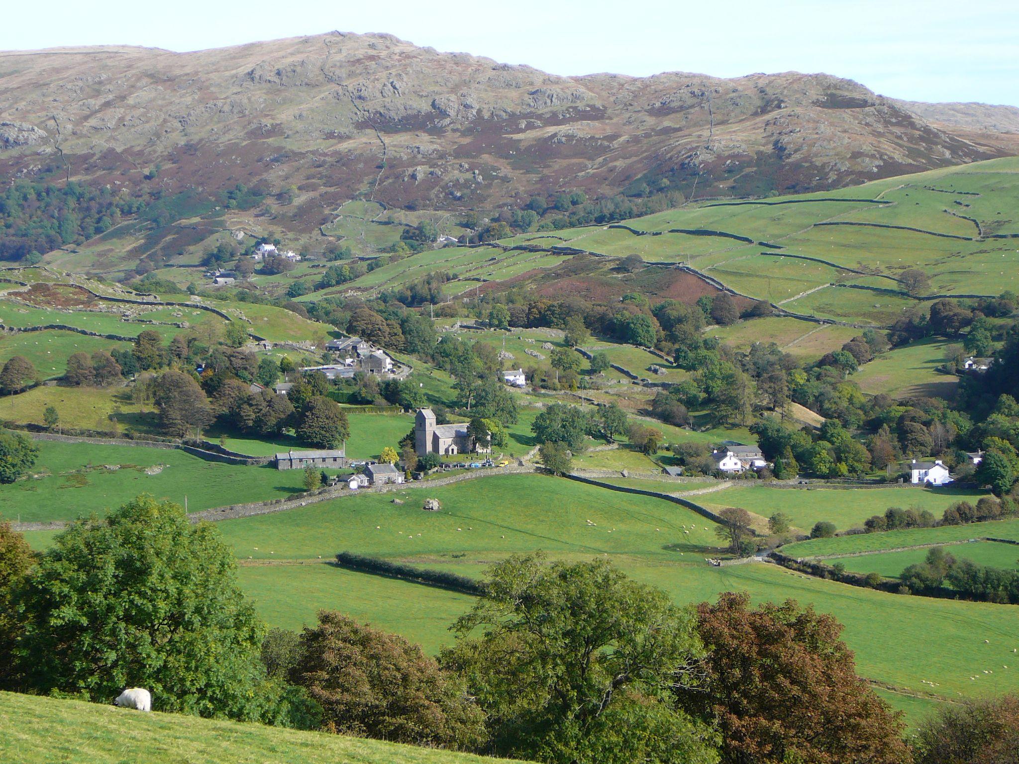 CumbriaKENTMEREStCuthbert(patnearyCC-BY-SA2.0)2