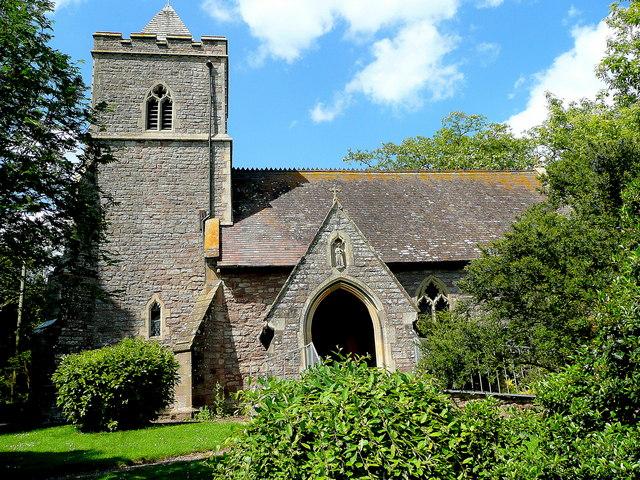 HerefordshireFELTONStMichaelArchangel(jonathanbillingerCC-BY-SA2.0)1