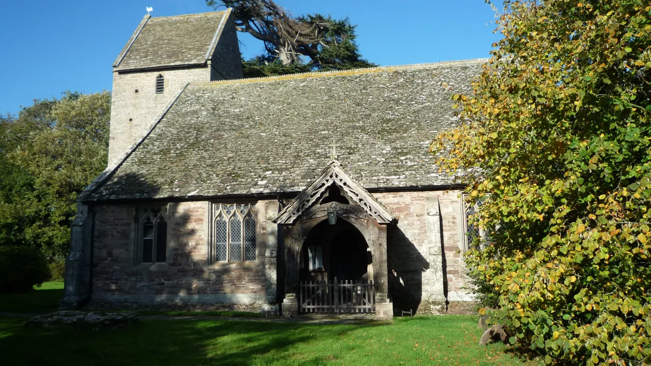 HerefordshireKINNERSLEYStJames(fabianmustoCC-BY-SA2.0)1